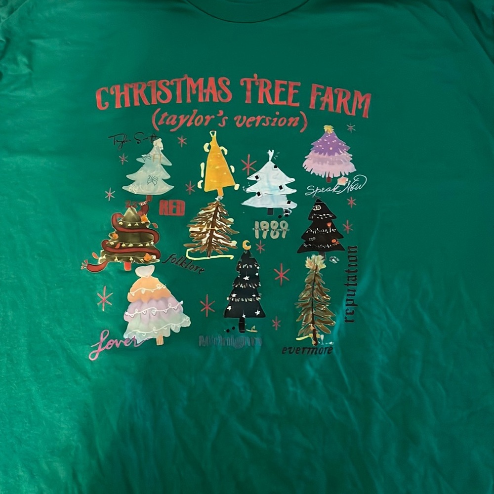Christmas Taylor Swift Album T-shirt!
